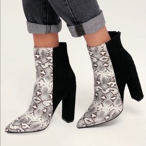 Lulu’s Karin Snakeskin Print Suede Boots Size 7.5
